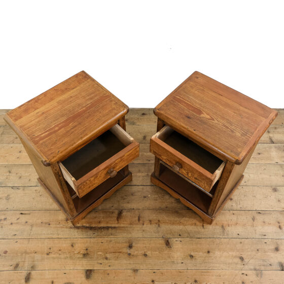 M-5090 Pair of Pine Bedside Cabinets Penderyn Antiques (7)