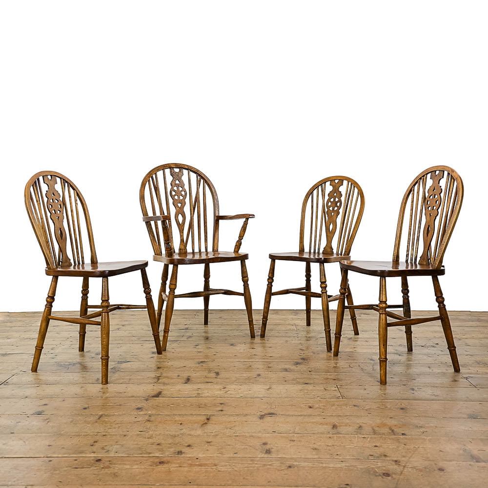 Set of Four Windsor Wheelback Kitchen Chairs